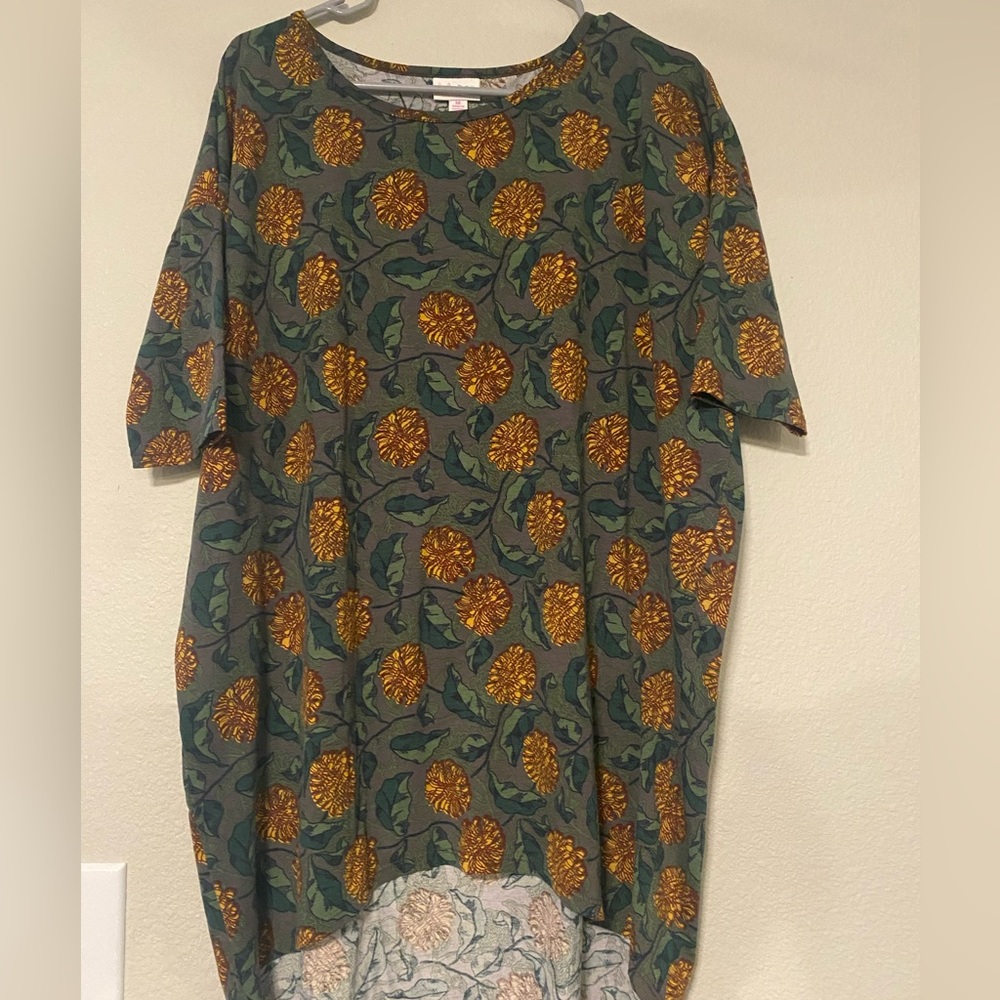LuLaRoe Irma size medium